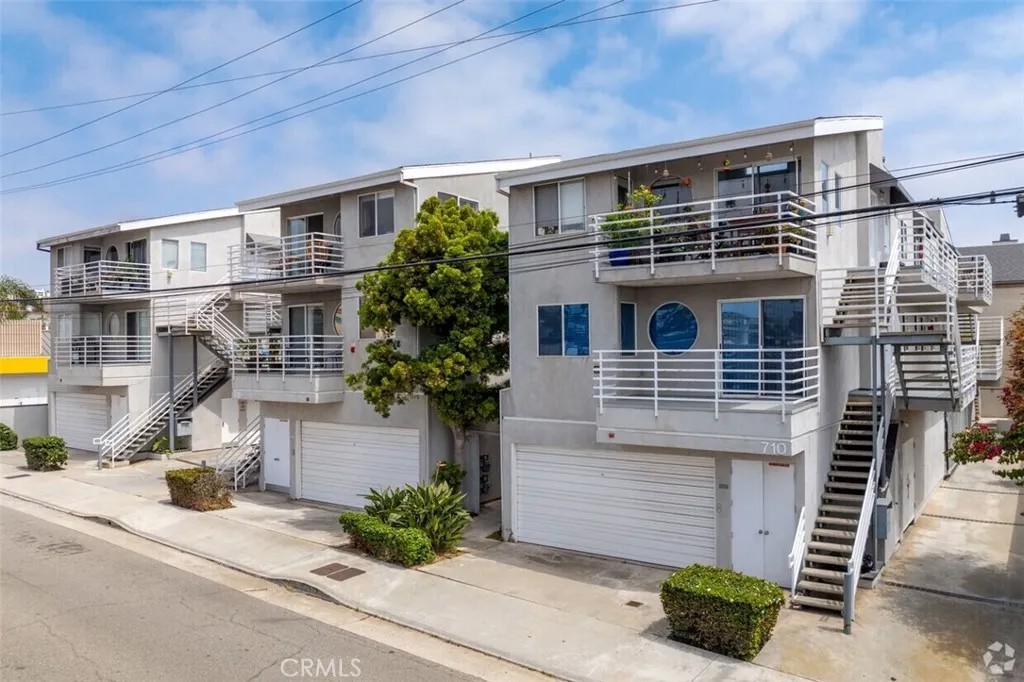 710 5th Street