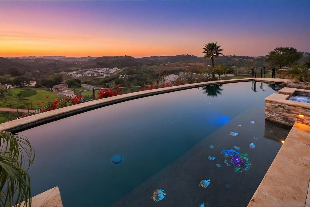 Photo of 29509 Hoxie Ranch Rd, Vista, CA 92084 (MLS # 260014761)