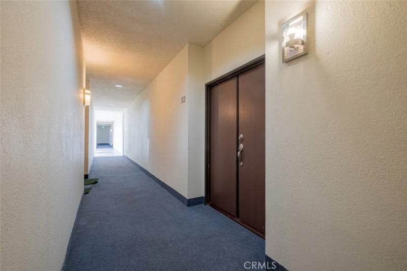 1305 N Columbus Avenue 112