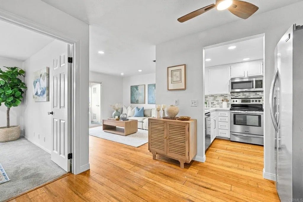 3078 Broadway 318
