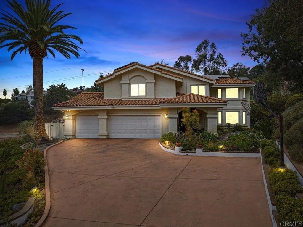 3439 Via Loma Vista