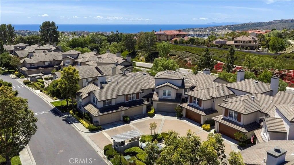 Photo of 132 Cameray Hts, Laguna Niguel, CA 92677 (MLS # OC26087898)