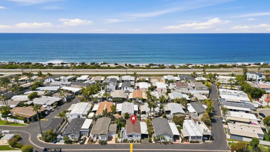 Photo of 6550 Ponto Dr #135, Carlsbad, CA 92011 (MLS # 260009883)