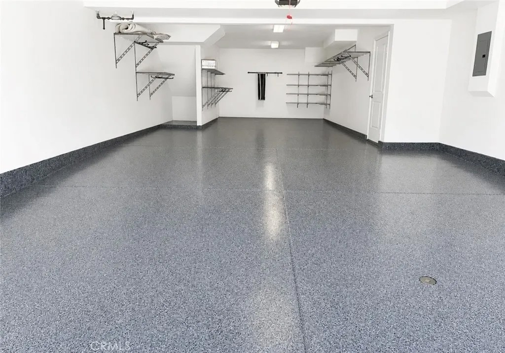 5560 Boardwalk 105