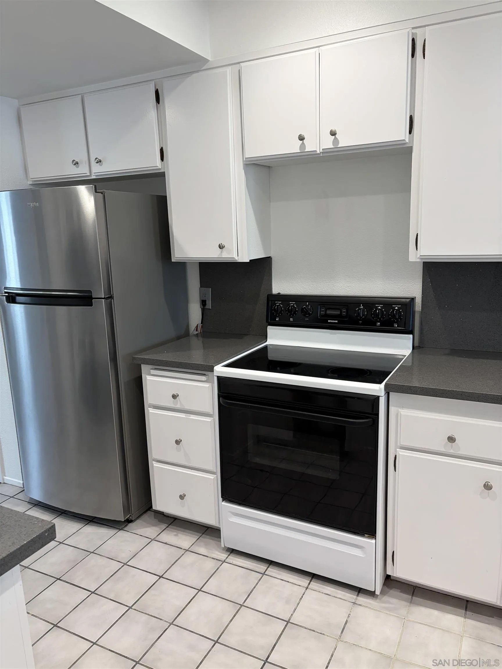 3098 Rue Dorleans 325
