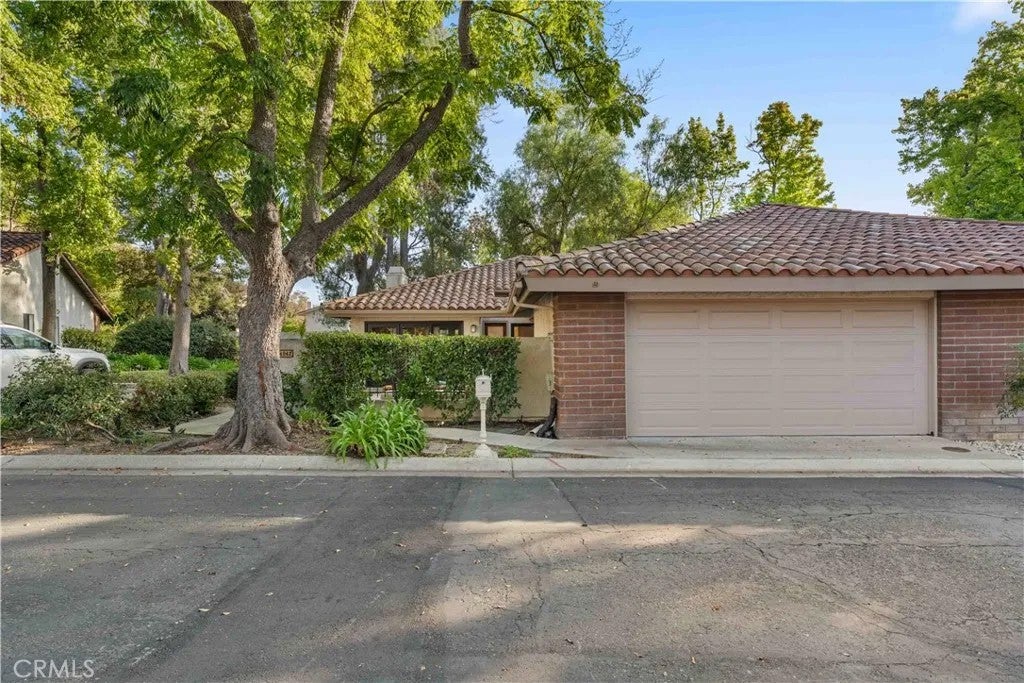 4042 Stoneriver Court