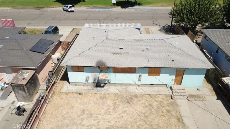 740 E Monterey