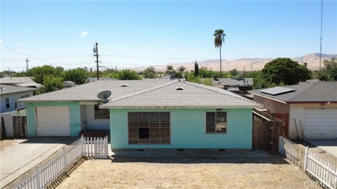 Photo of 740 E Monterey ST, Avenal, CA 93204 (MLS # FR26192862)