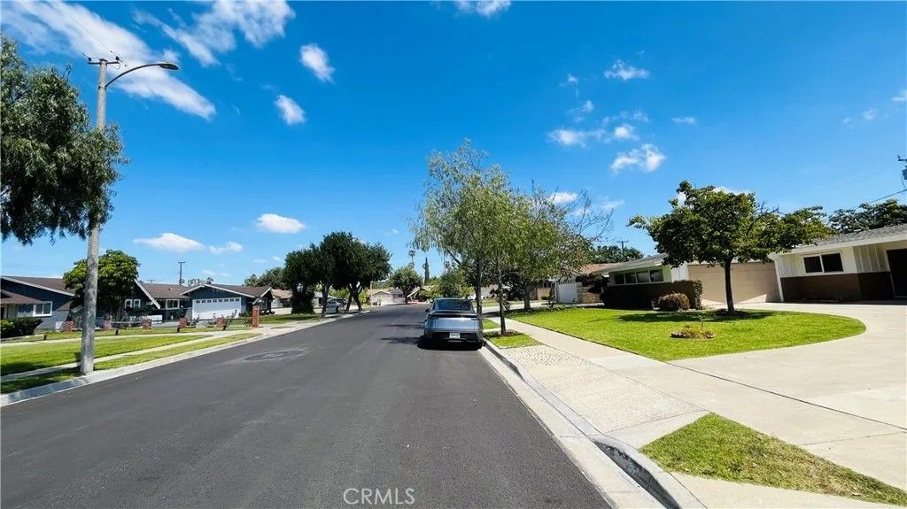 Photo of 1922 S Kathy Ln, Anaheim, CA 92802 (MLS # OC26088789)