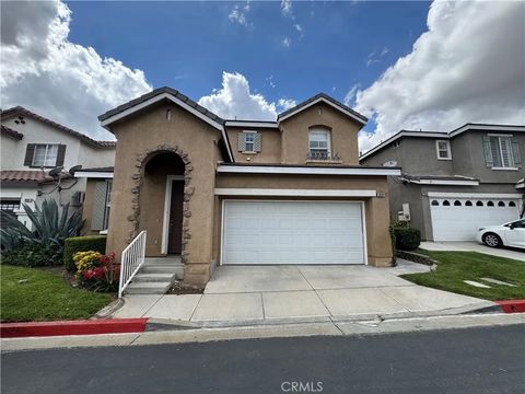 Photo of 28291 Cedar Lane, Saugus, CA 91350 (MLS # CV26066611)