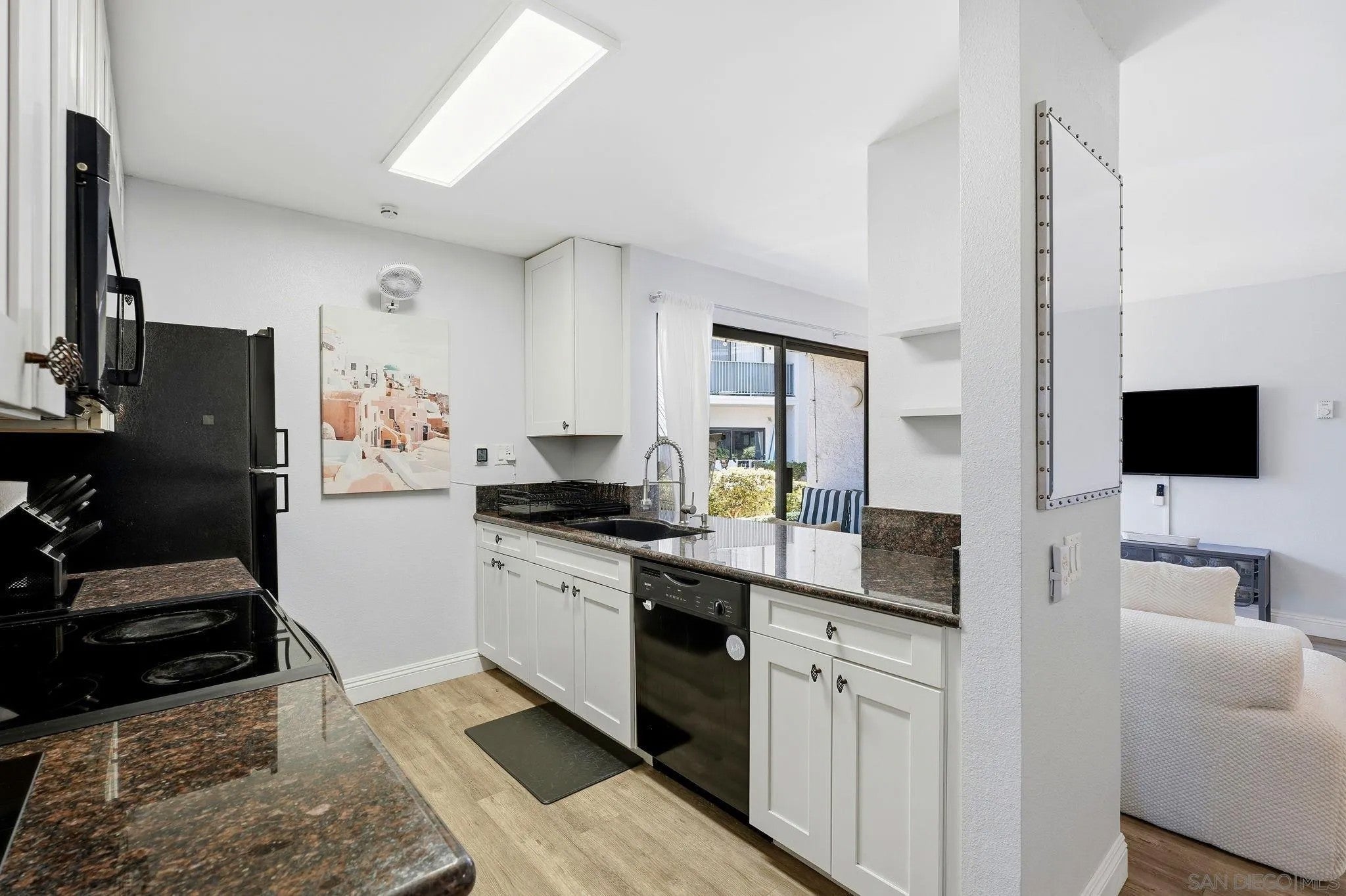 8324 Regents Road 1M