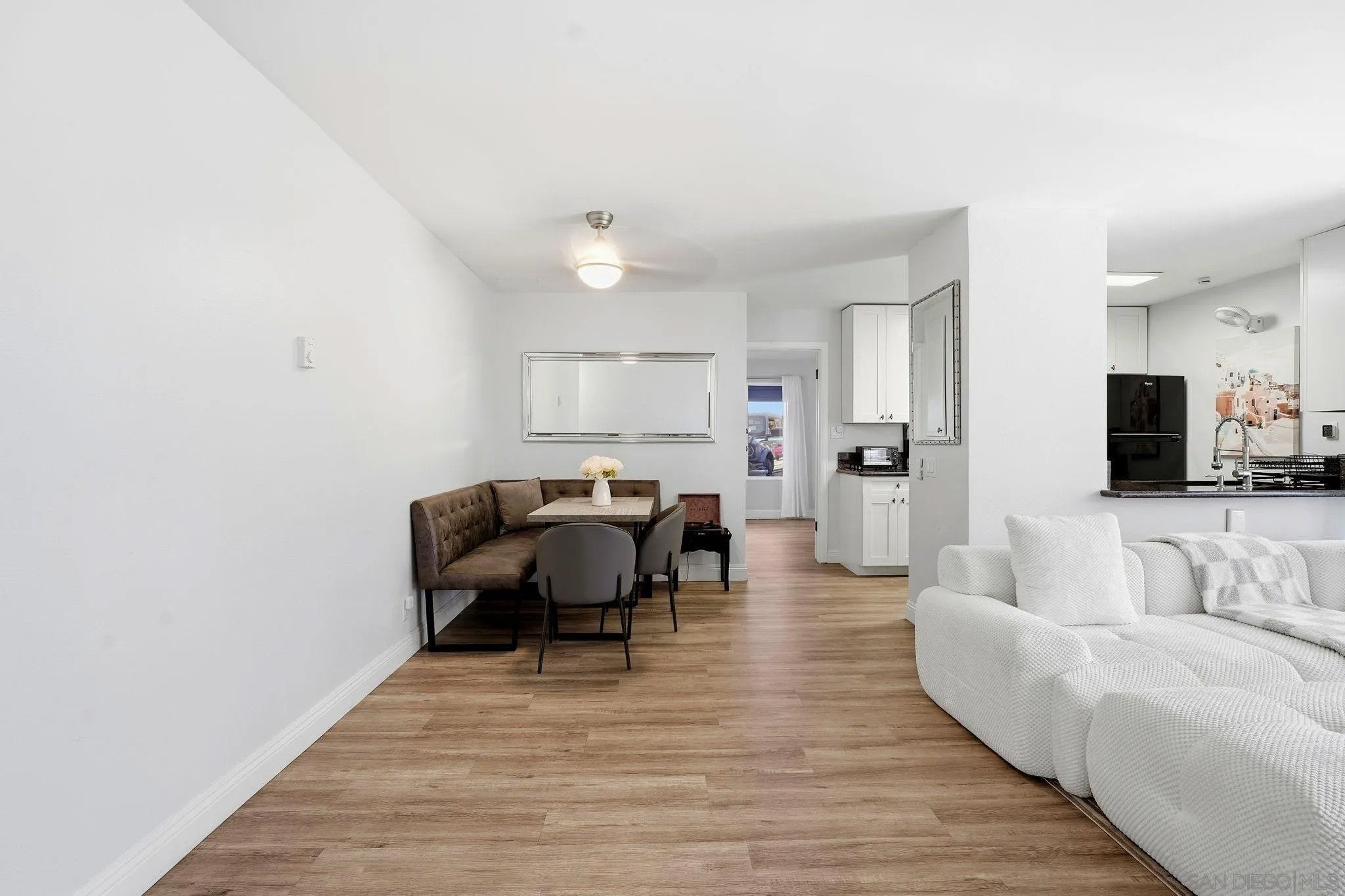 8324 Regents Road 1M
