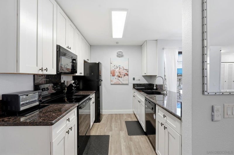 8324 Regents Road 1M