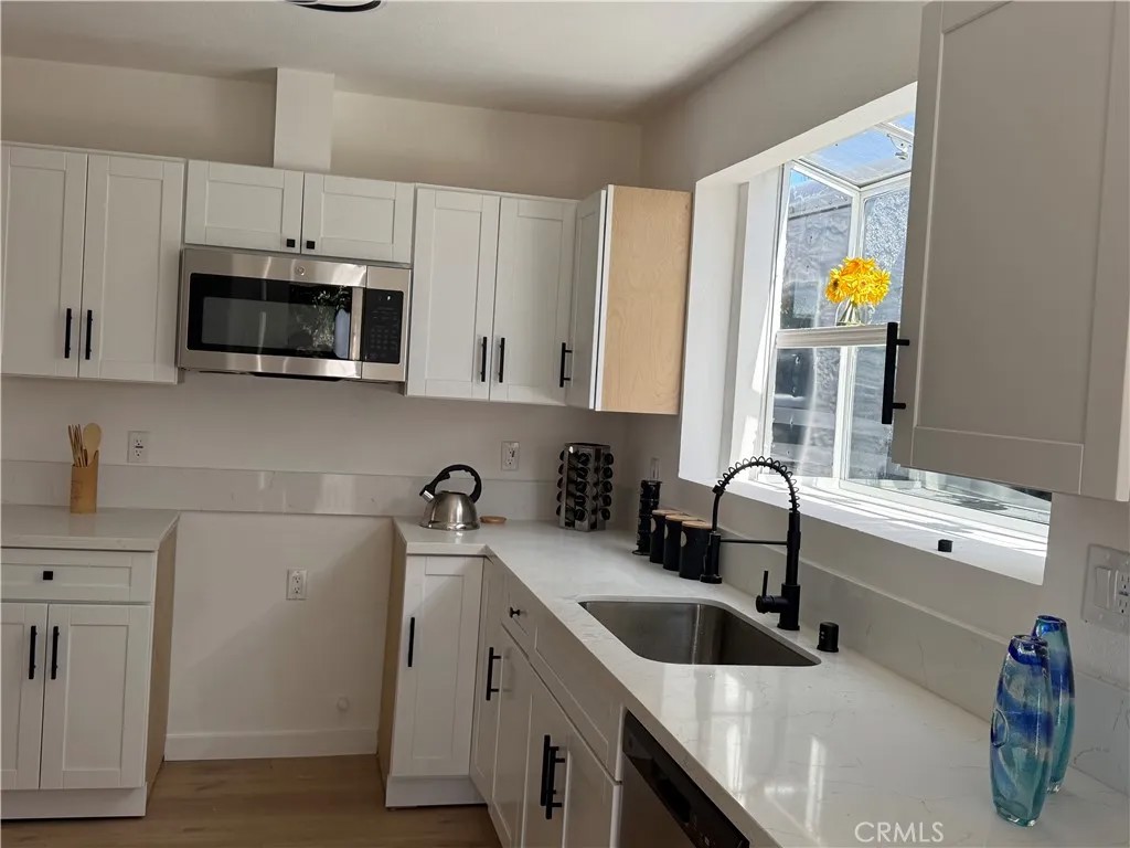9151 La Salle