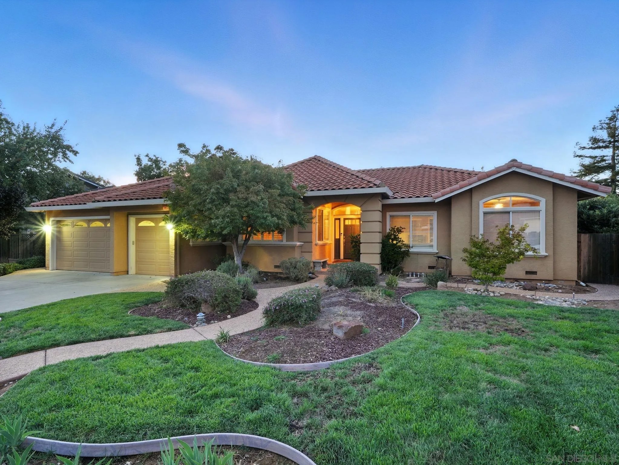 3097 High Meadow Ln