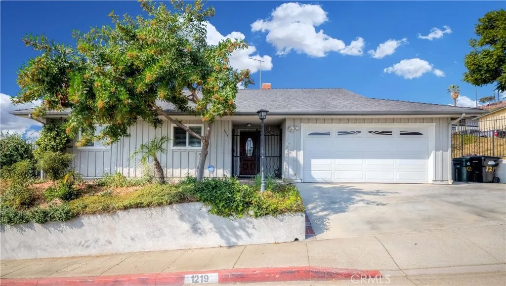 1219 Dell Drive
