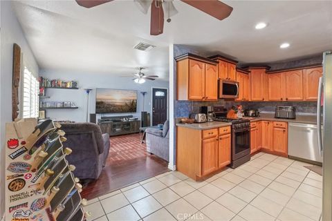 Tiny photo for 913 E Virginia Way, Barstow, CA 92311 (MLS # IG25270495)