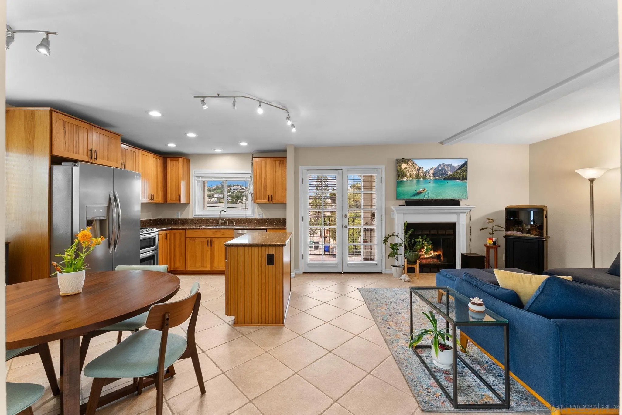 3111 Ingelow St. C