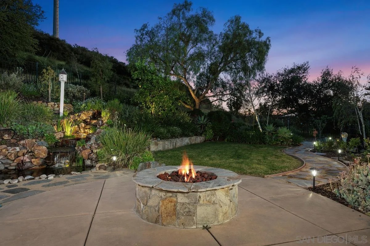 10154 Pinecastle Street