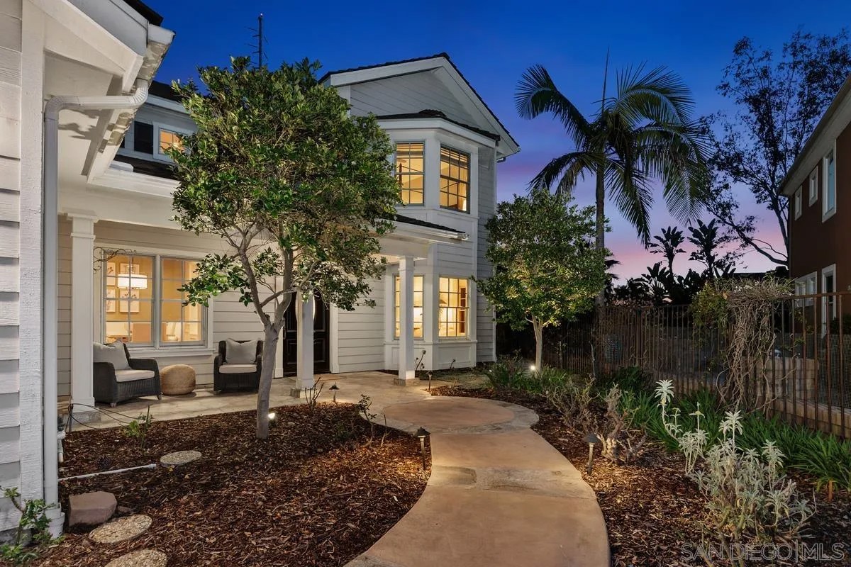 10154 Pinecastle Street