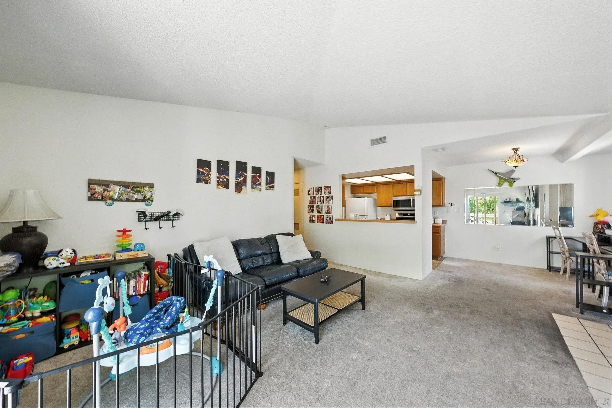 9438 Twin Trails Dr 202