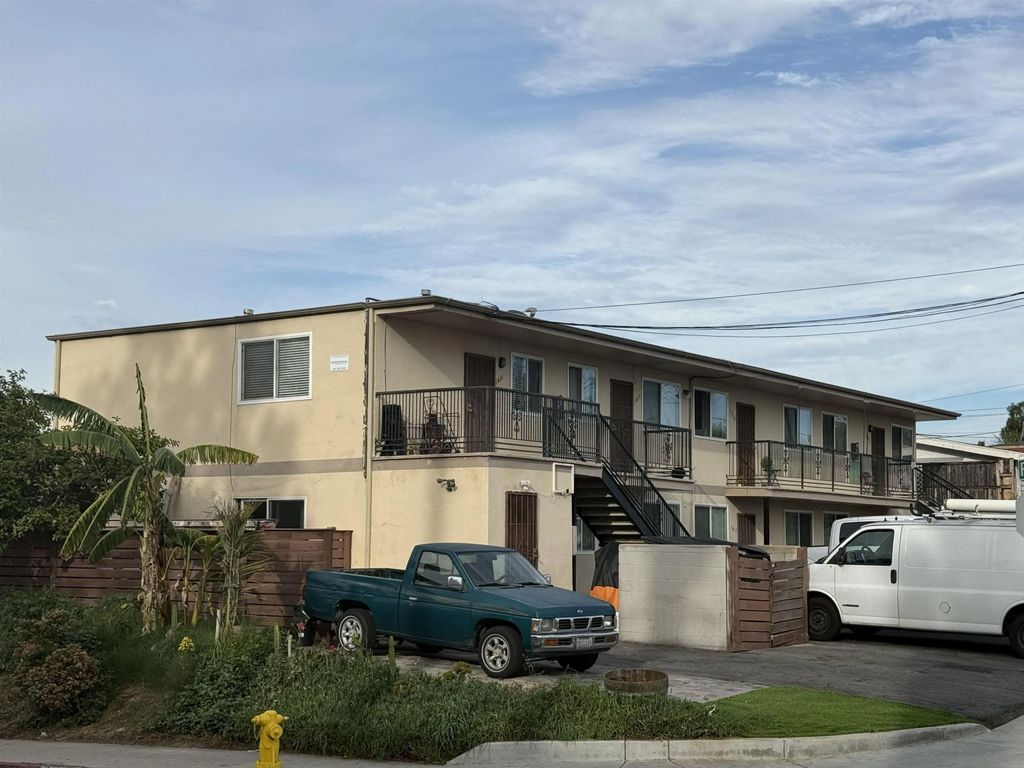 Photo of 1609 E 10th St, National City, CA 91950 (MLS # 260005473)