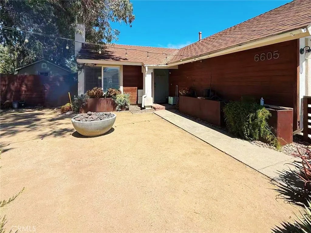 6605 Bamboo Place