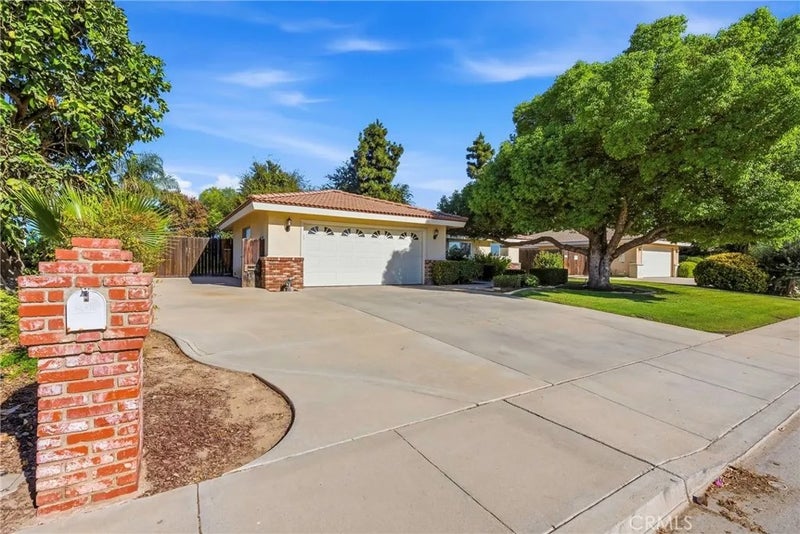 2408 Courtleigh Drive