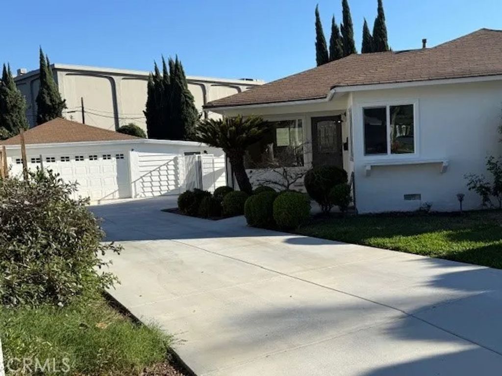 Photo of 12828 Cullen St, Whittier, CA 90602 (MLS # PW26061487)