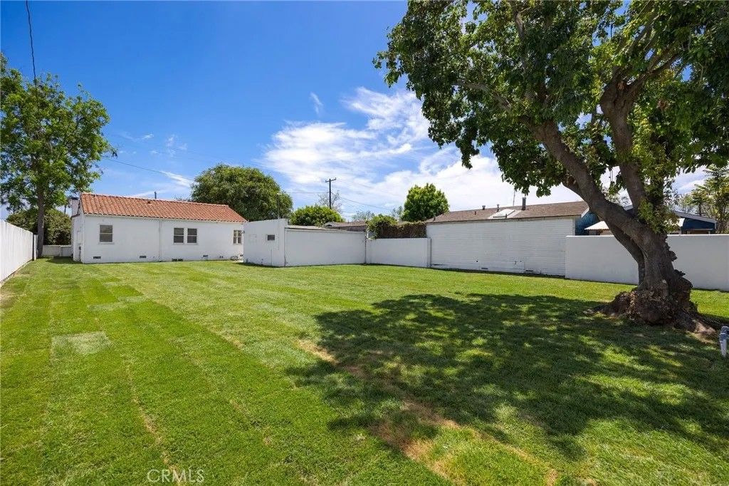 Photo of 12911 7th St, Garden Grove, CA 92840 (MLS # LG26091375)