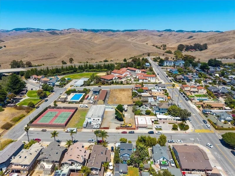 249 Cayucos