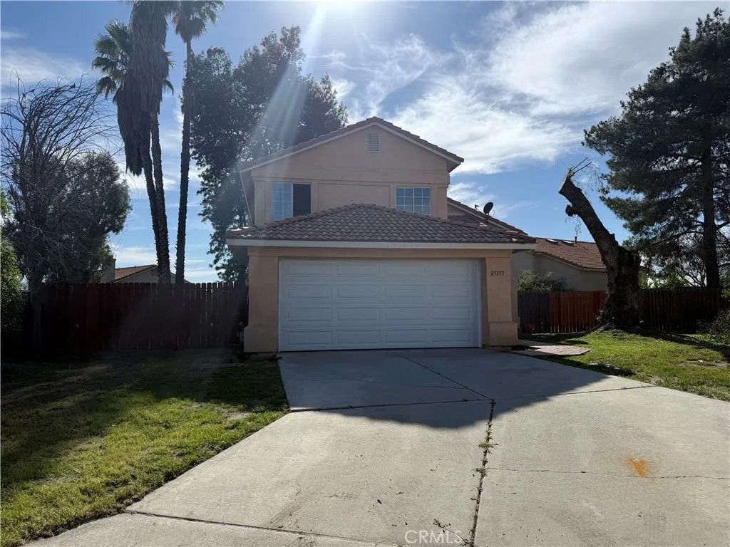 Photo of 25155 Avocet Cir, Hemet, CA 92544 (MLS # CV26054044)
