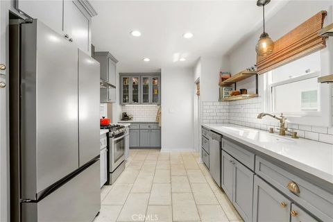 Tiny photo for 6042 Gundry Avenue, Long Beach, CA 90805 (MLS # BB26060241)