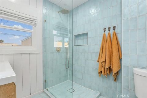 Tiny photo for 6042 Gundry Avenue, Long Beach, CA 90805 (MLS # BB26060241)