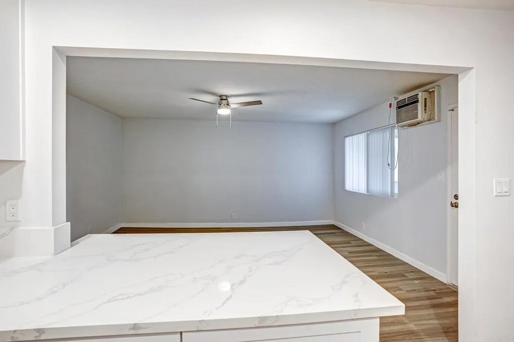 Photo of 141 Johnston Lane #10, San Marcos, CA 92069 (MLS # NDP2606810)