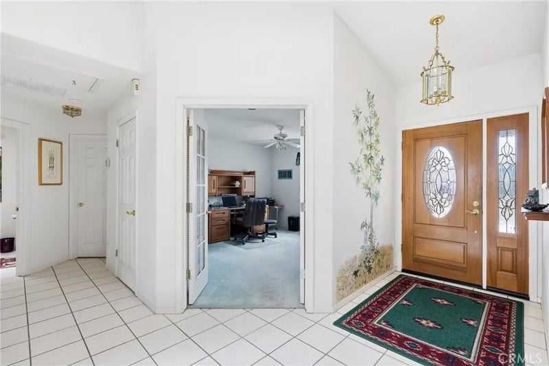 2439 La Costa Drive