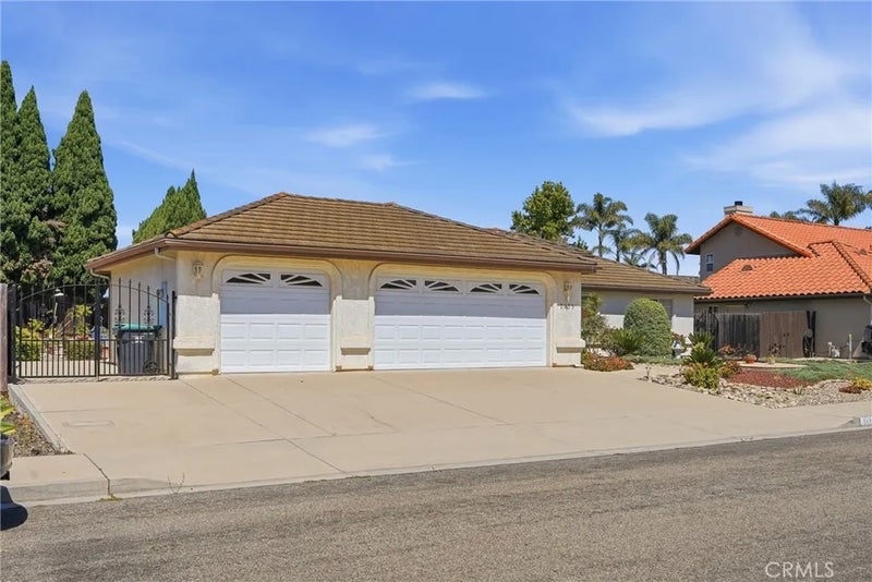 2439 La Costa Drive