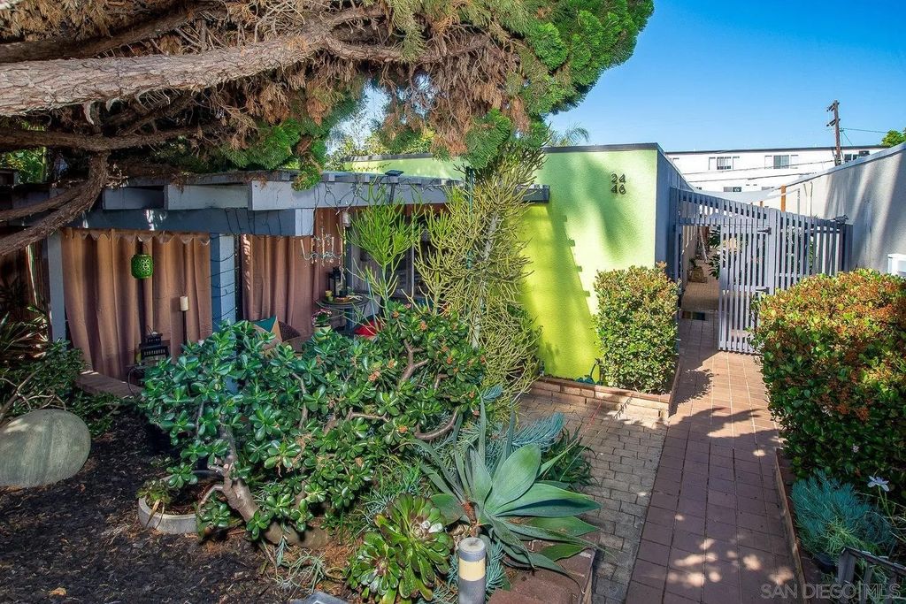 Photo of 2446 Denver St, San Diego, CA 92110 (MLS # 260008570)