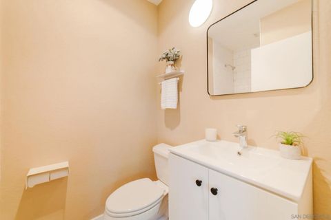 Tiny photo for 3958 Louisiana St #6, San Diego, CA 92104 (MLS # 250037365)