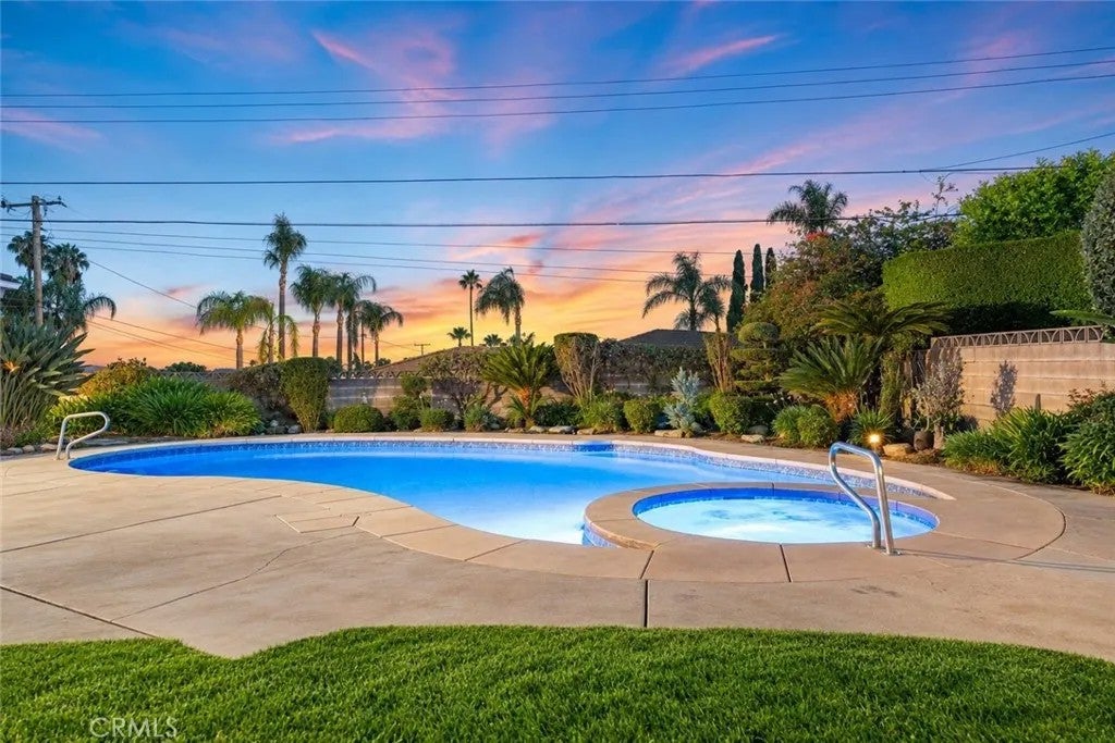 Photo of 878 W Buffington Street, Upland, CA 91784 (MLS # CV26172399)
