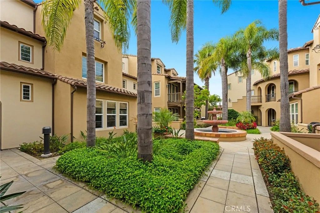 Photo of 21261 Baeza Cir, Huntington Beach, CA 92648 (MLS # OC26087223)