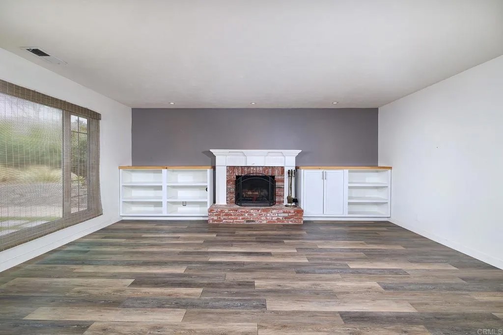 906 Alta Vista