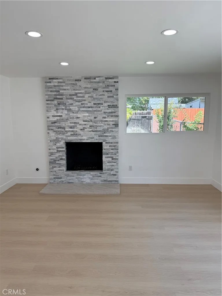 7702 Cassia