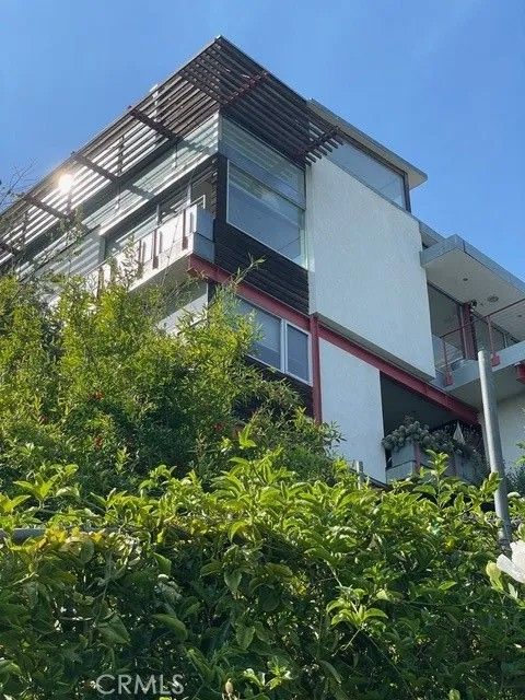 Photo of 3760 Mayfair Dr, Los Angeles, CA 90065 (MLS # NP25244134)