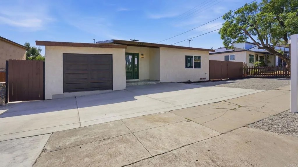 336 Los Angeles Place