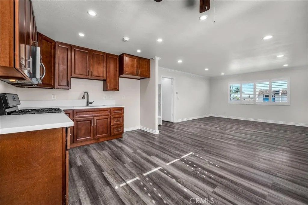 Photo of 25925 Narbonne Ave #35, Lomita, CA 90717 (MLS # SB25280642)