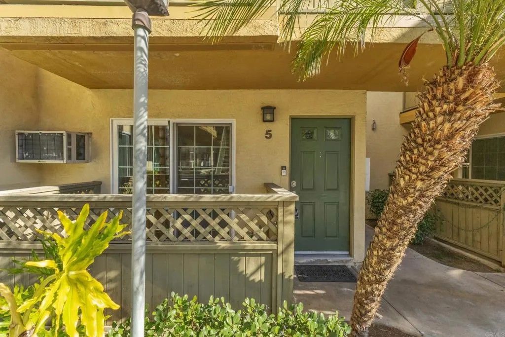 Photo of 453 Graves Ave #5, El Cajon, CA 92020 (MLS # PTP2600498)