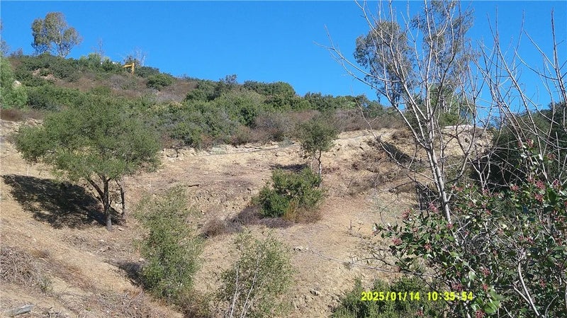 0 Hillside