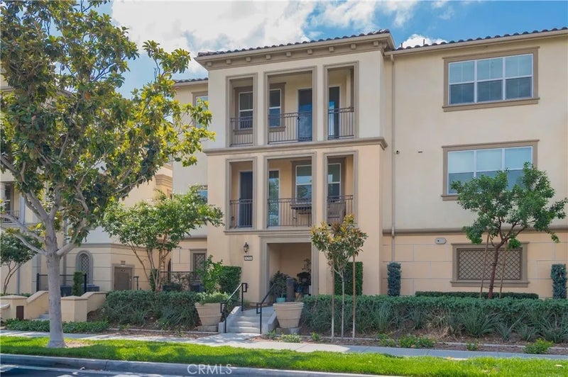 8255 Garden Park