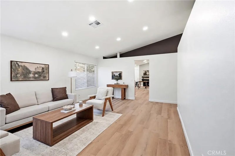 2665 E Avenue Q14